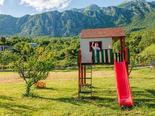 Комплексы для отдыха с коттеджами/бунгало Sunny Bay Village Херцег-Нови Передвижной дом-10